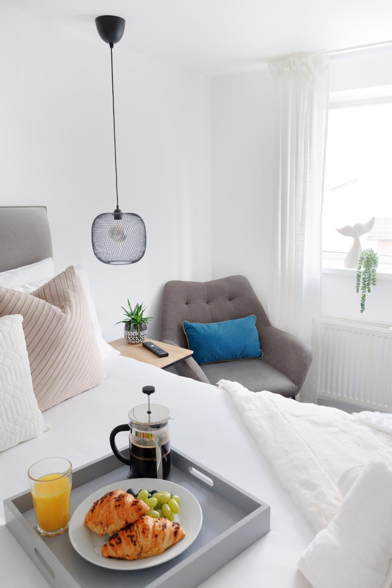 Boujis Central Plymouth Apartment - Sleeps 4 - Habita Property Екстер'єр фото